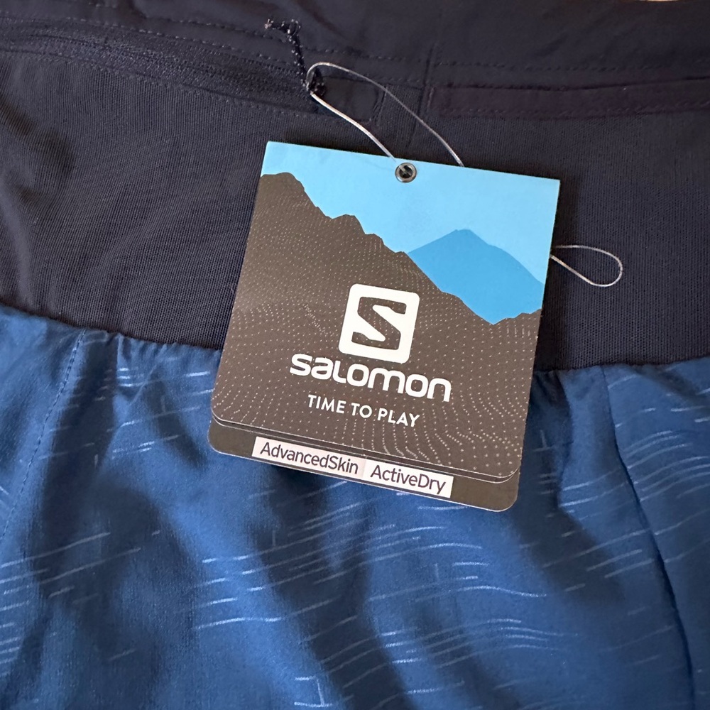 Salomon dark blue Women's Athletic/Running Shorts, NWT, xs - Picture 5 of 7